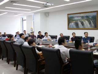 中國儀器儀表行業(yè)協會組織學員參觀康斯特